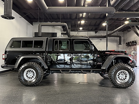 2024 Jeep Gladiator