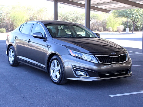 2014 Kia Optima LX's photo