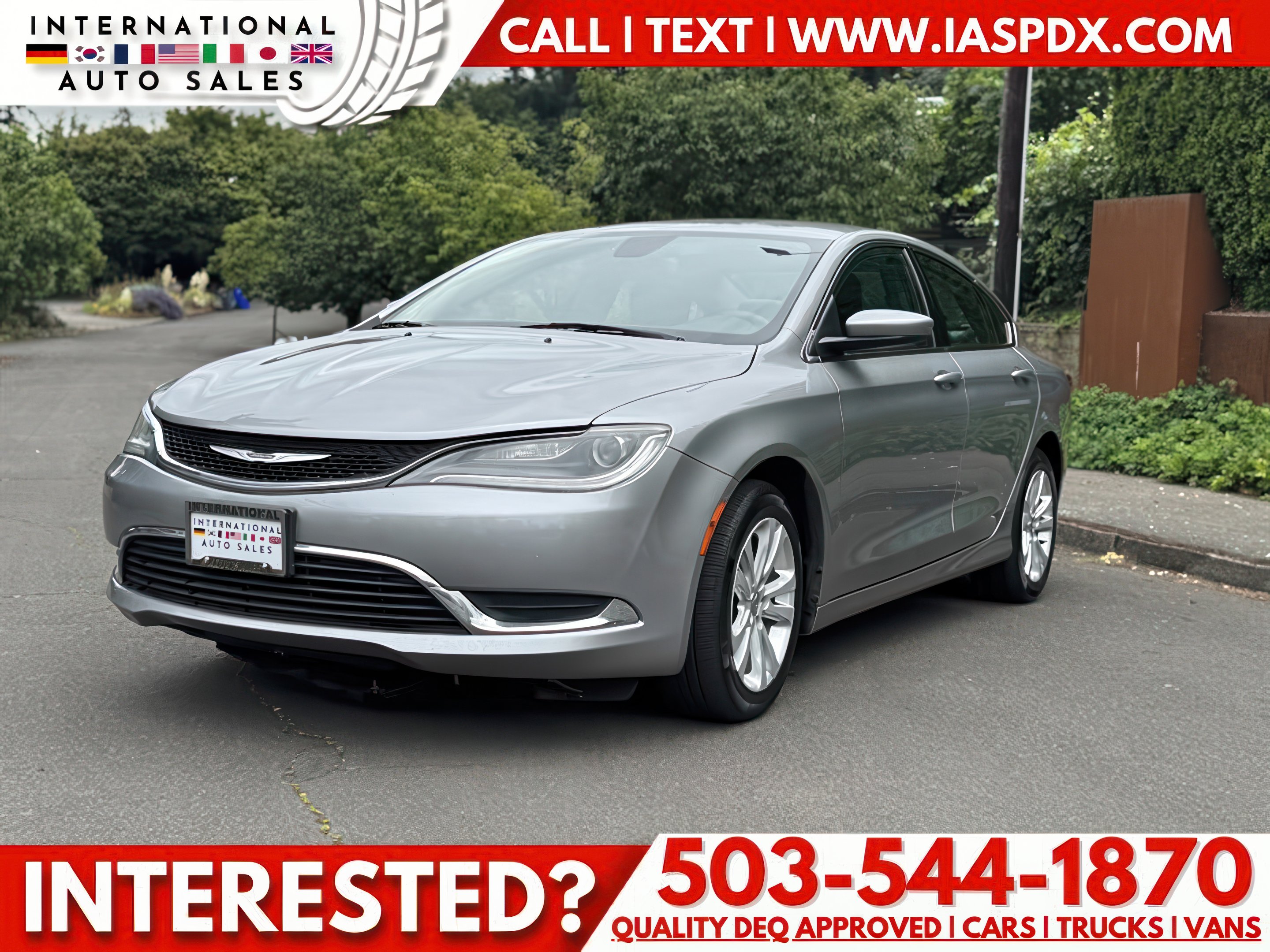 2017 Chrysler 200 Limited Platinum's photo