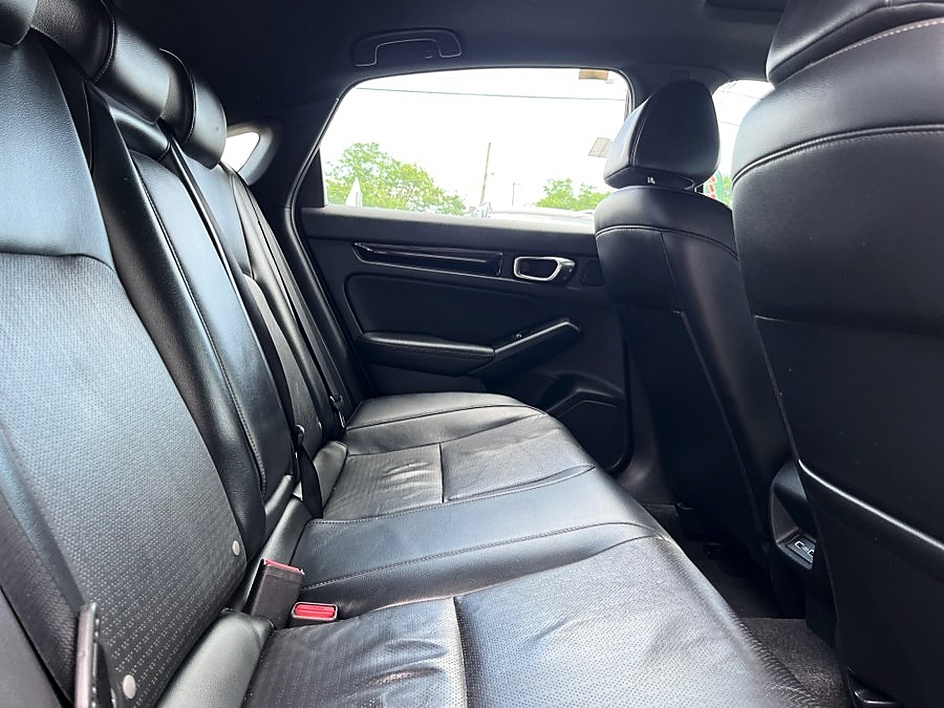 2023 Honda Civic Hatchback Sport Touring - Photo 28
