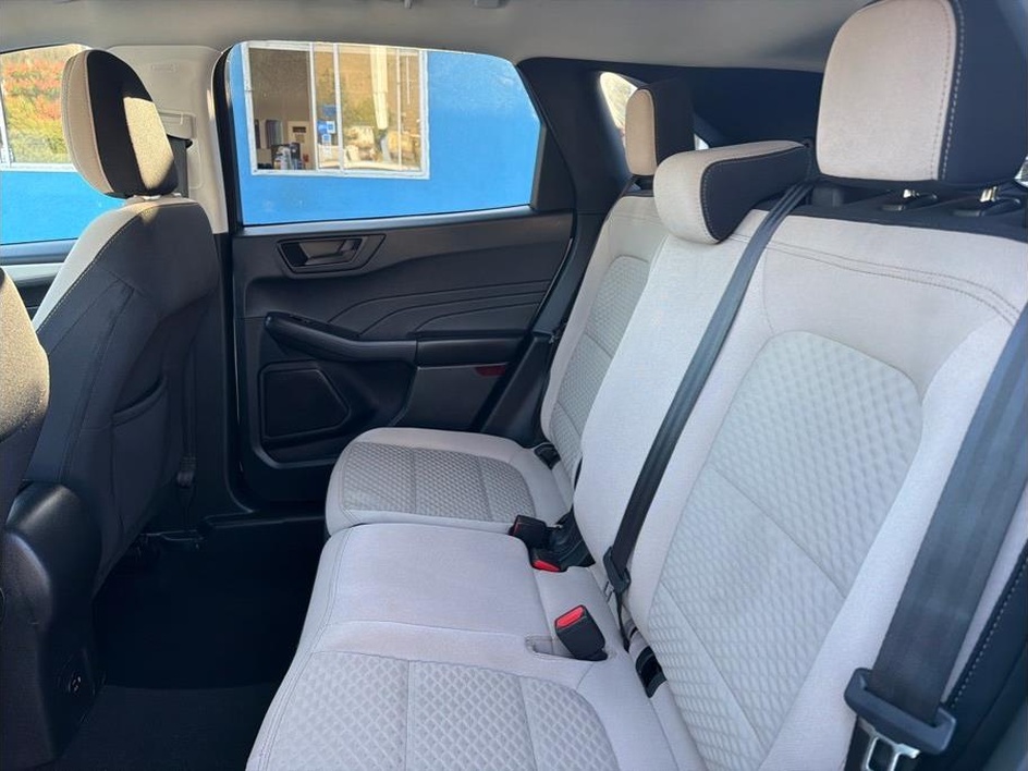 2022 Ford Escape SE - Photo 6