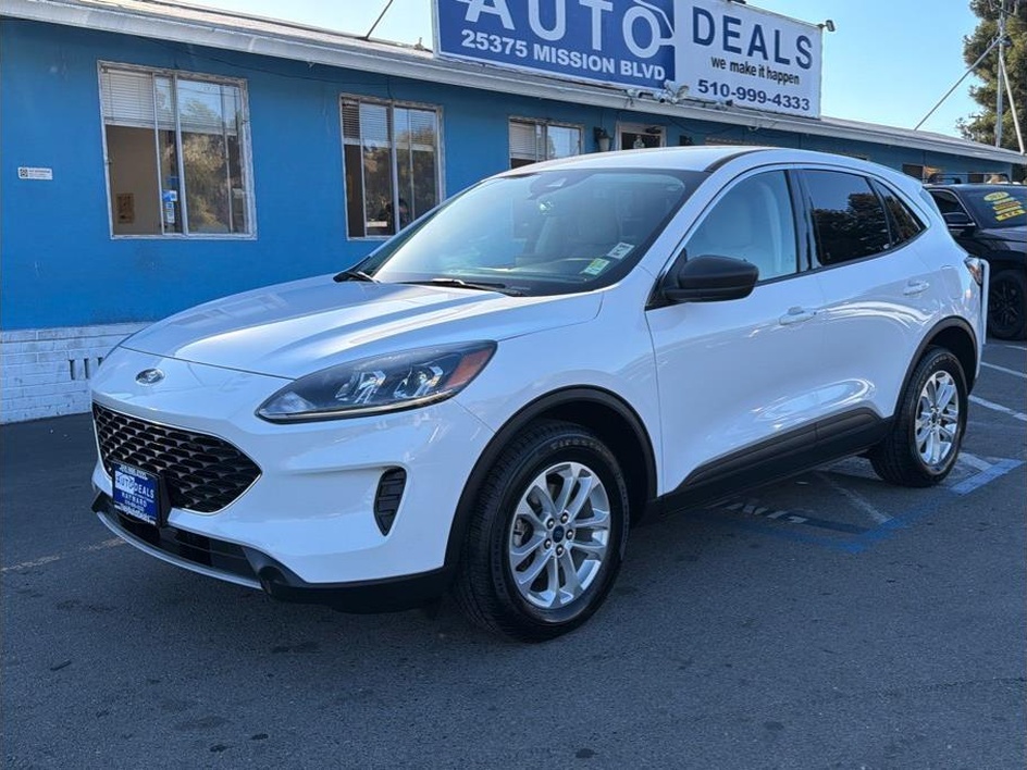 2022 Ford Escape SE - Photo 1