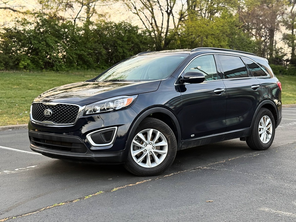 2018 Kia Sorento LX