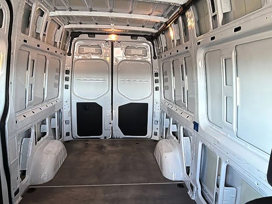 2021 Mercedes-Benz Sprinter Cargo Van Base - Photo 18
