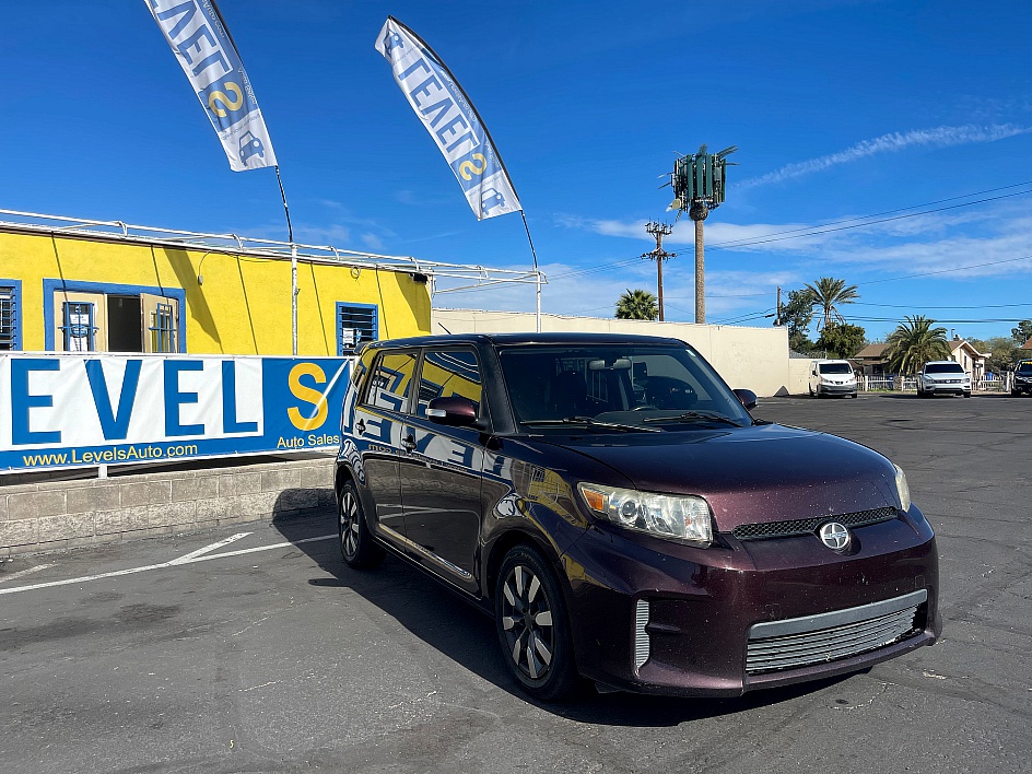 2011 Scion xB Release Series 8.0's photo