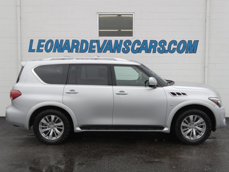 2017 INFINITI QX80 Base's photo