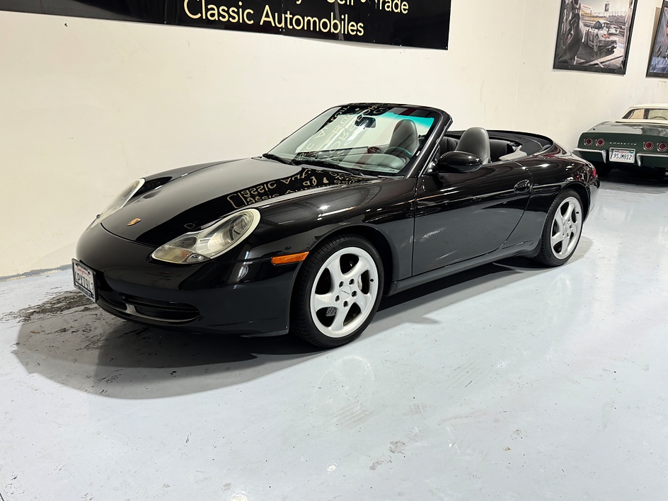 2001 Porsche 911 Carrera 4