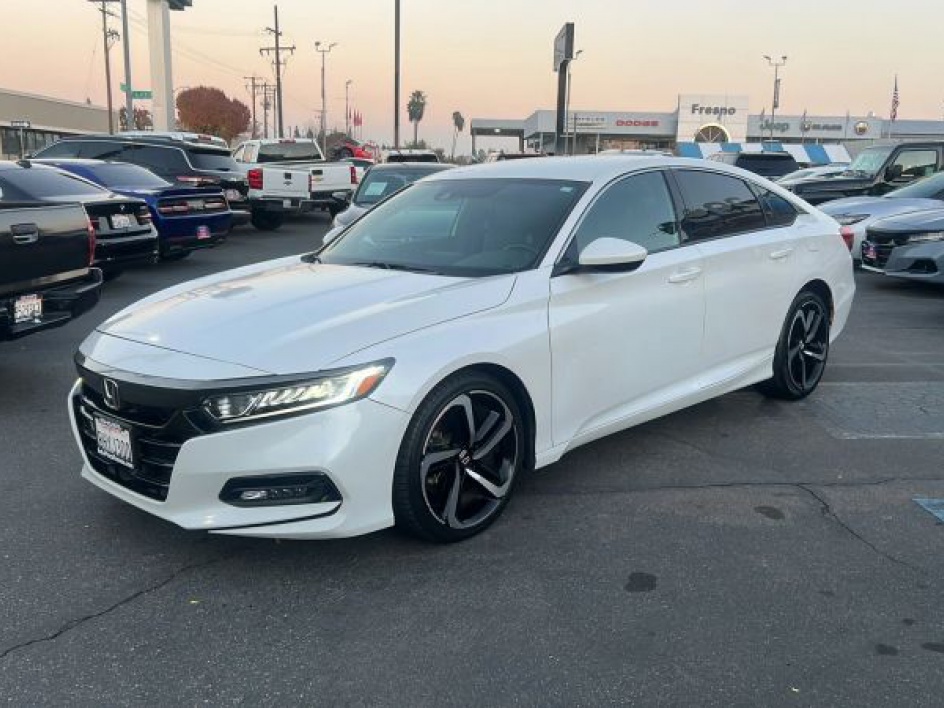 2019 Honda Accord Sport's photo