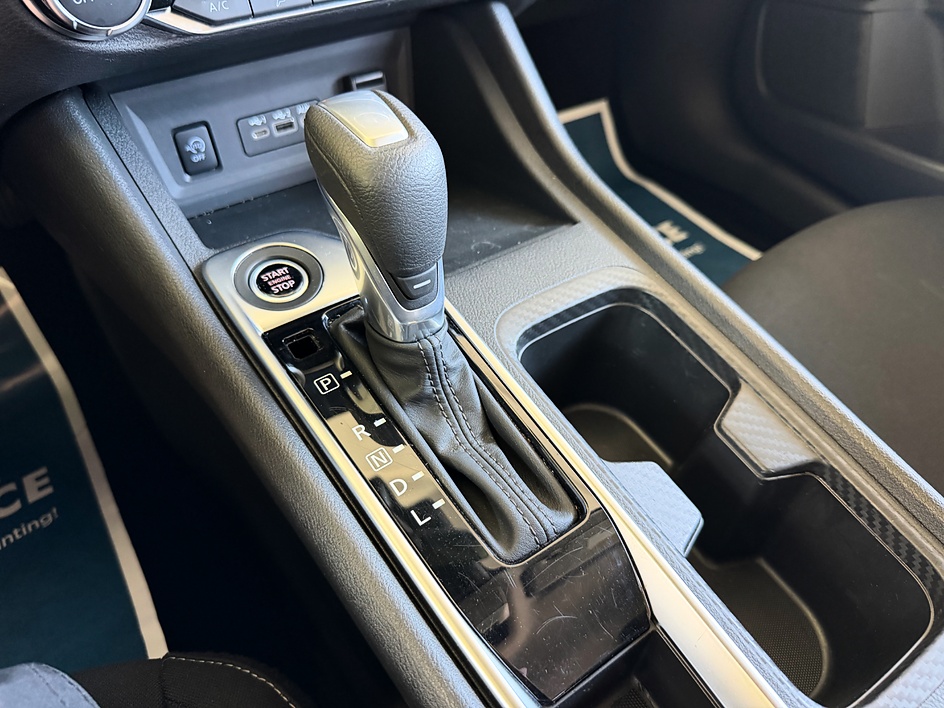 2025 Nissan Sentra SV - Photo 21