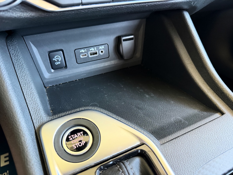 2025 Nissan Sentra SV - Photo 22