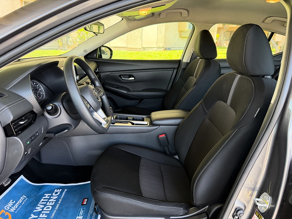 2025 Nissan Sentra SV - Photo 11