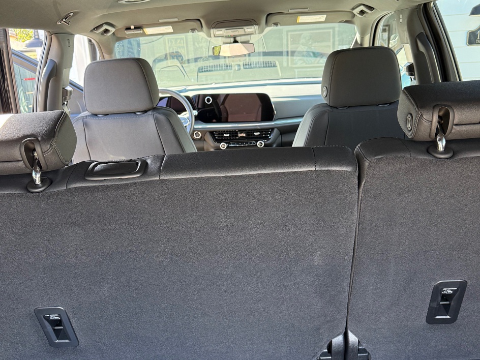 2025 Chevrolet Tahoe Fleet - Photo 23