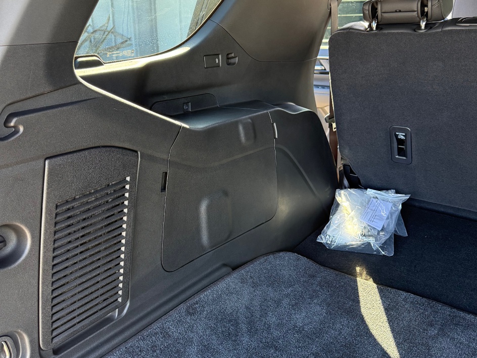 2025 Chevrolet Tahoe Fleet - Photo 21