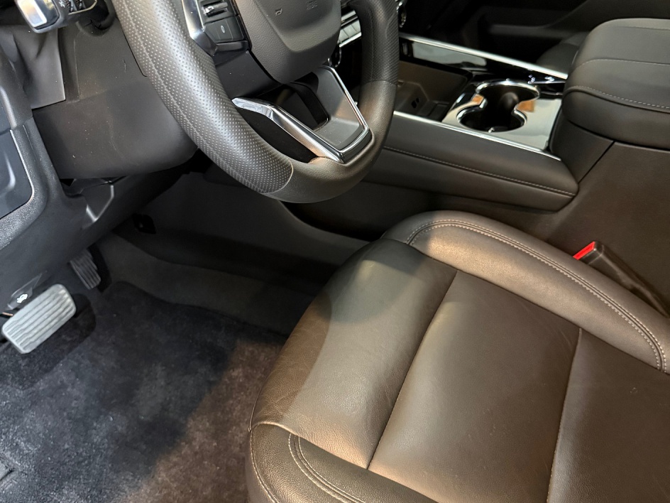 2025 Chevrolet Tahoe Fleet - Photo 12