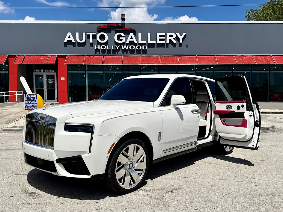 2026 Rolls-Royce Cullinan -'s photo