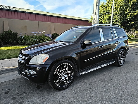 2010 Mercedes-Benz GL-Class GL450's photo