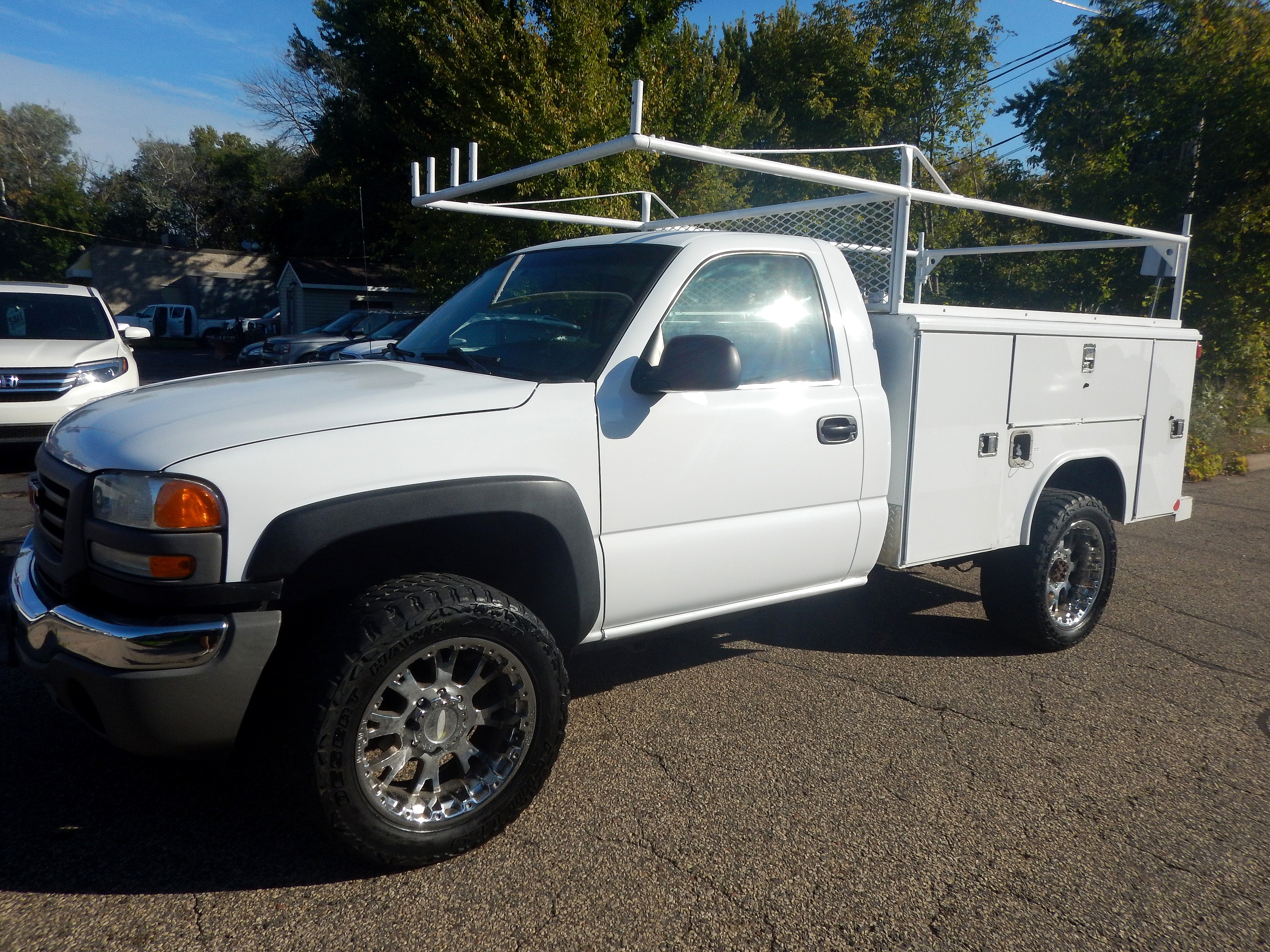 2006 GMC Sierra 3500 - Photo 8