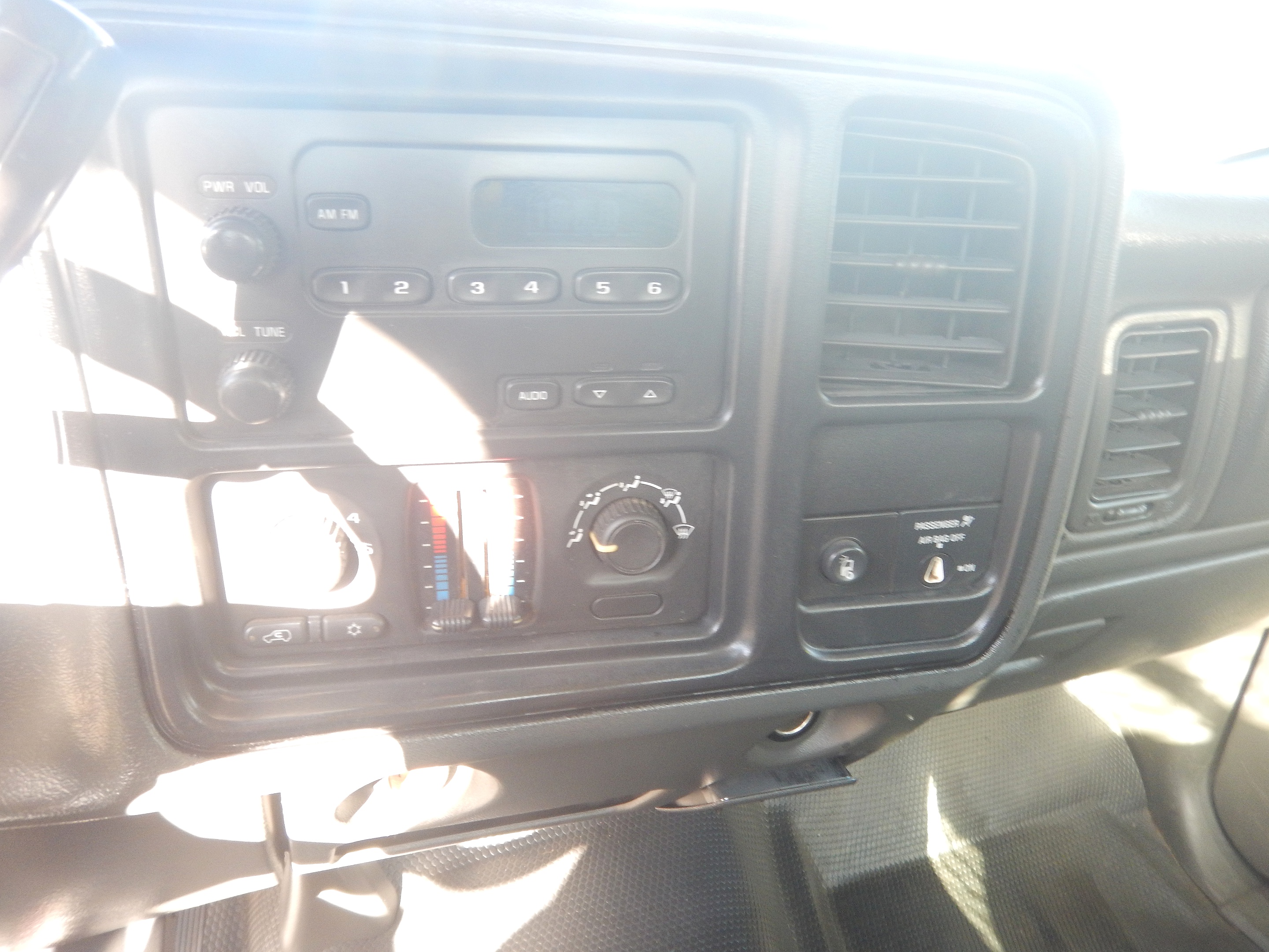 2006 GMC Sierra 3500 - Photo 20