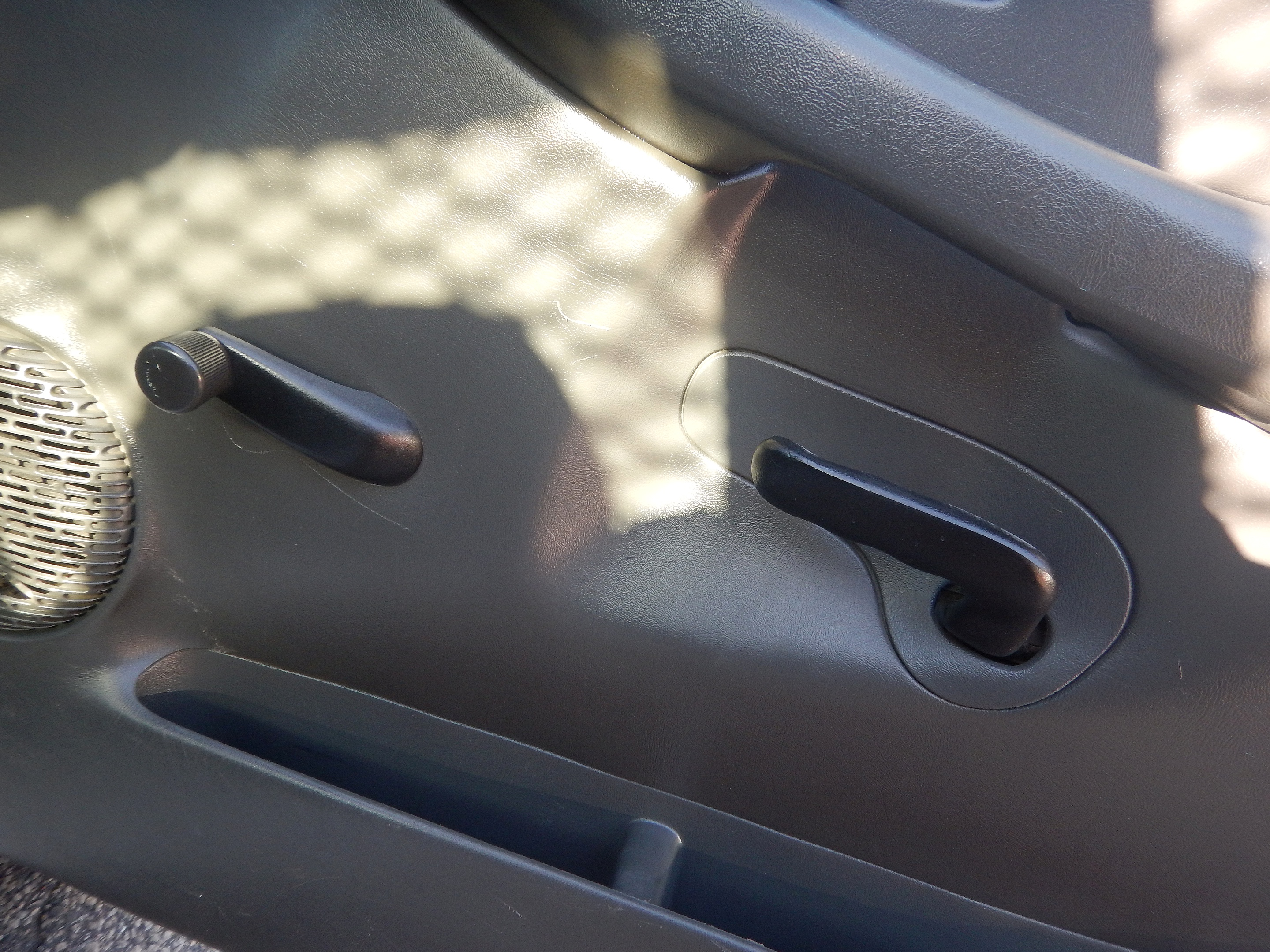 2006 GMC Sierra 3500 - Photo 24