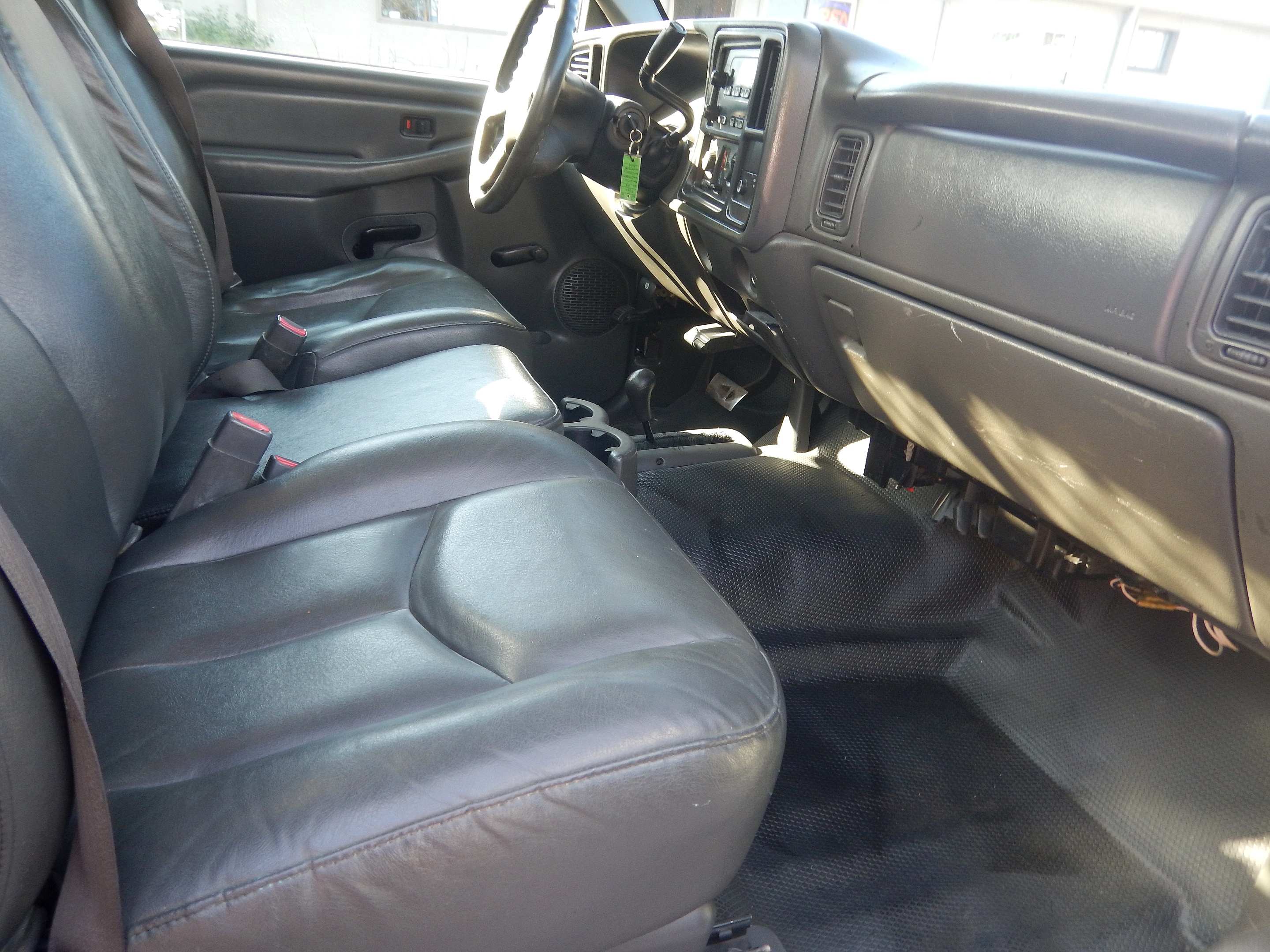 2006 GMC Sierra 3500 - Photo 25