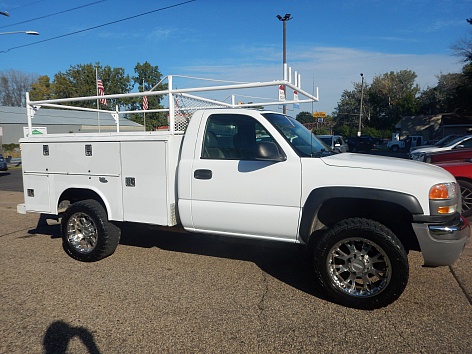 2006 GMC Sierra 3500's photo