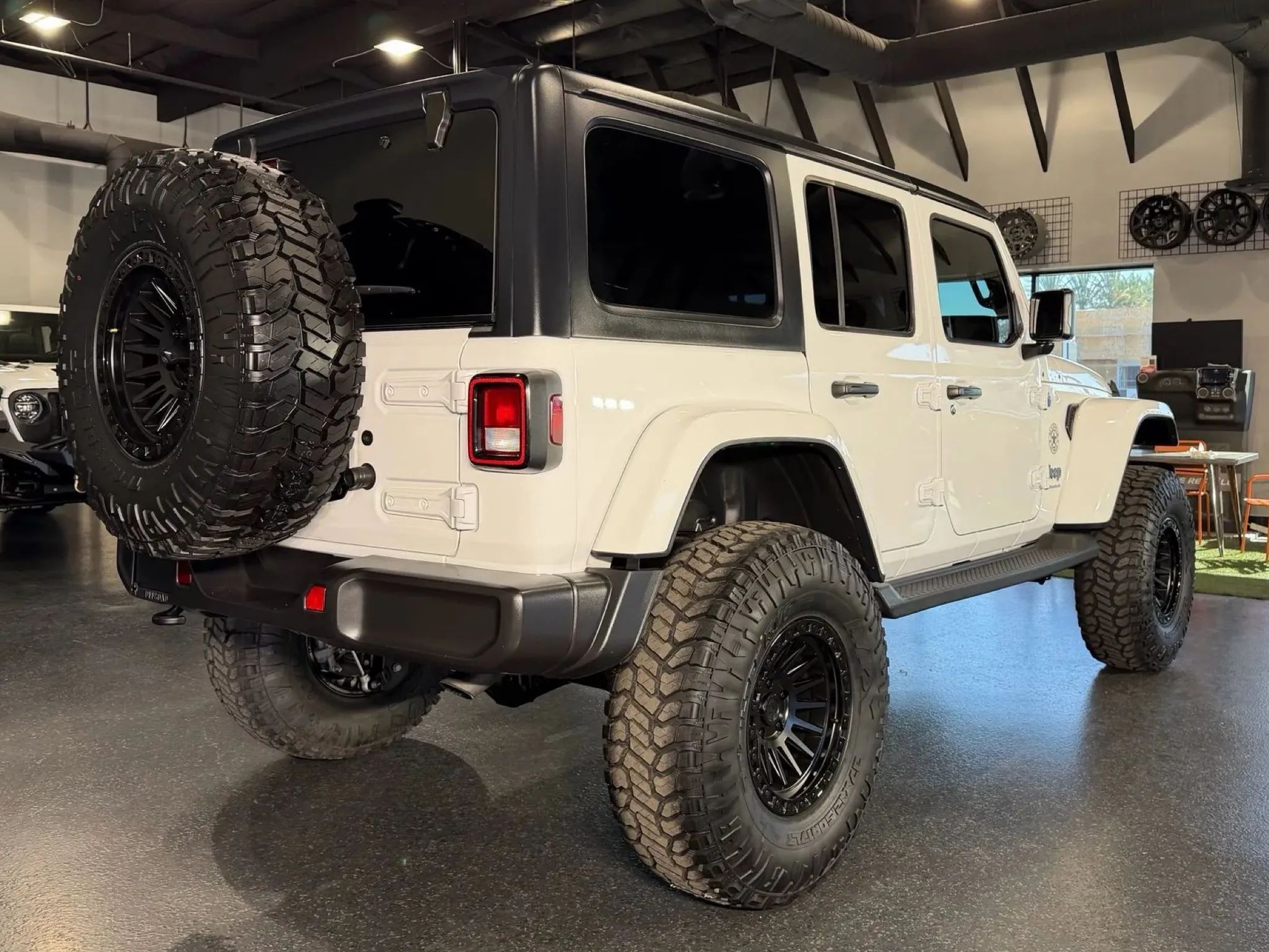 2024 Jeep Wrangler 4xe Sports S 4XE - Photo 11