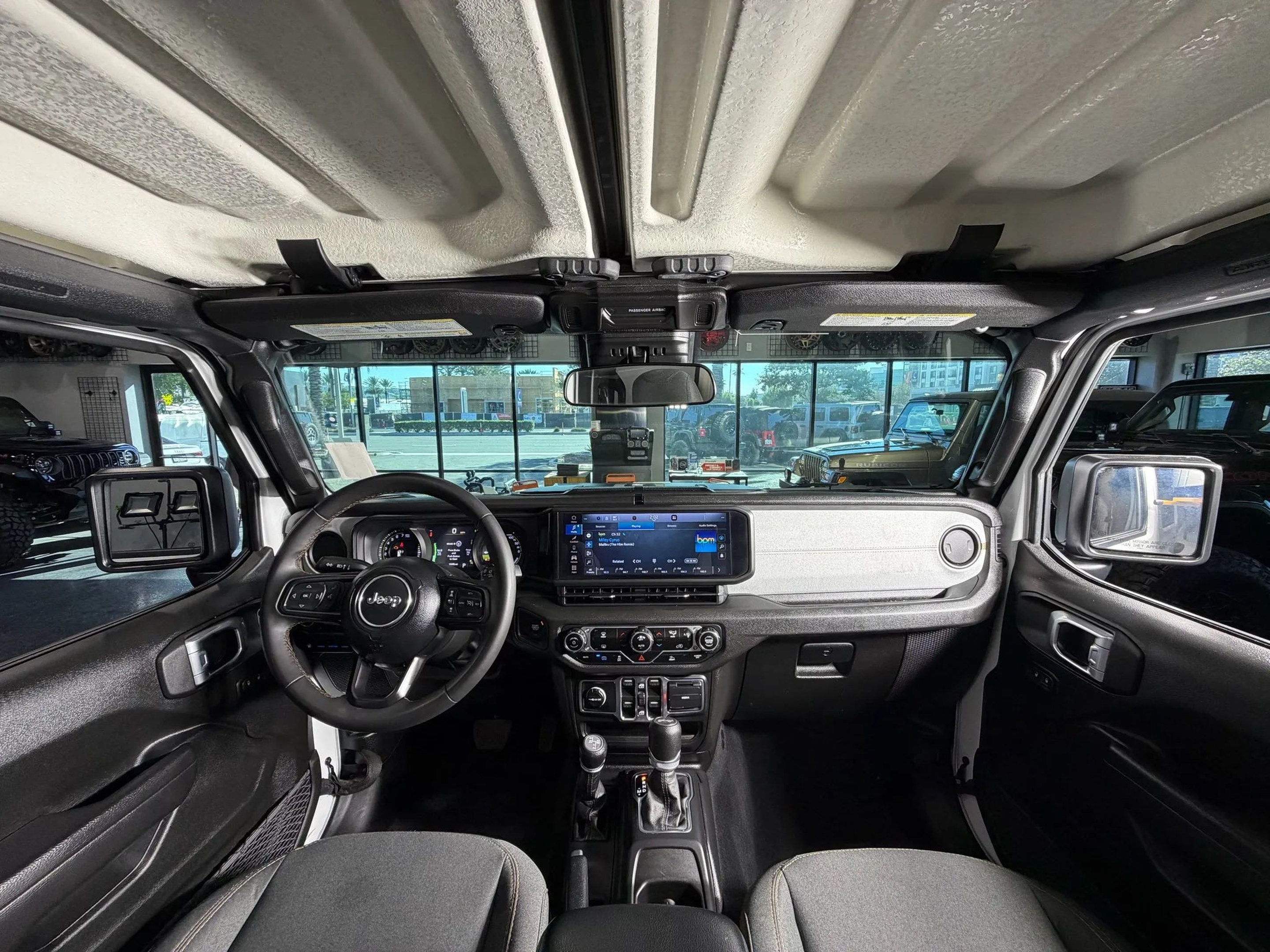 2024 Jeep Wrangler 4xe Sports S 4XE - Photo 17