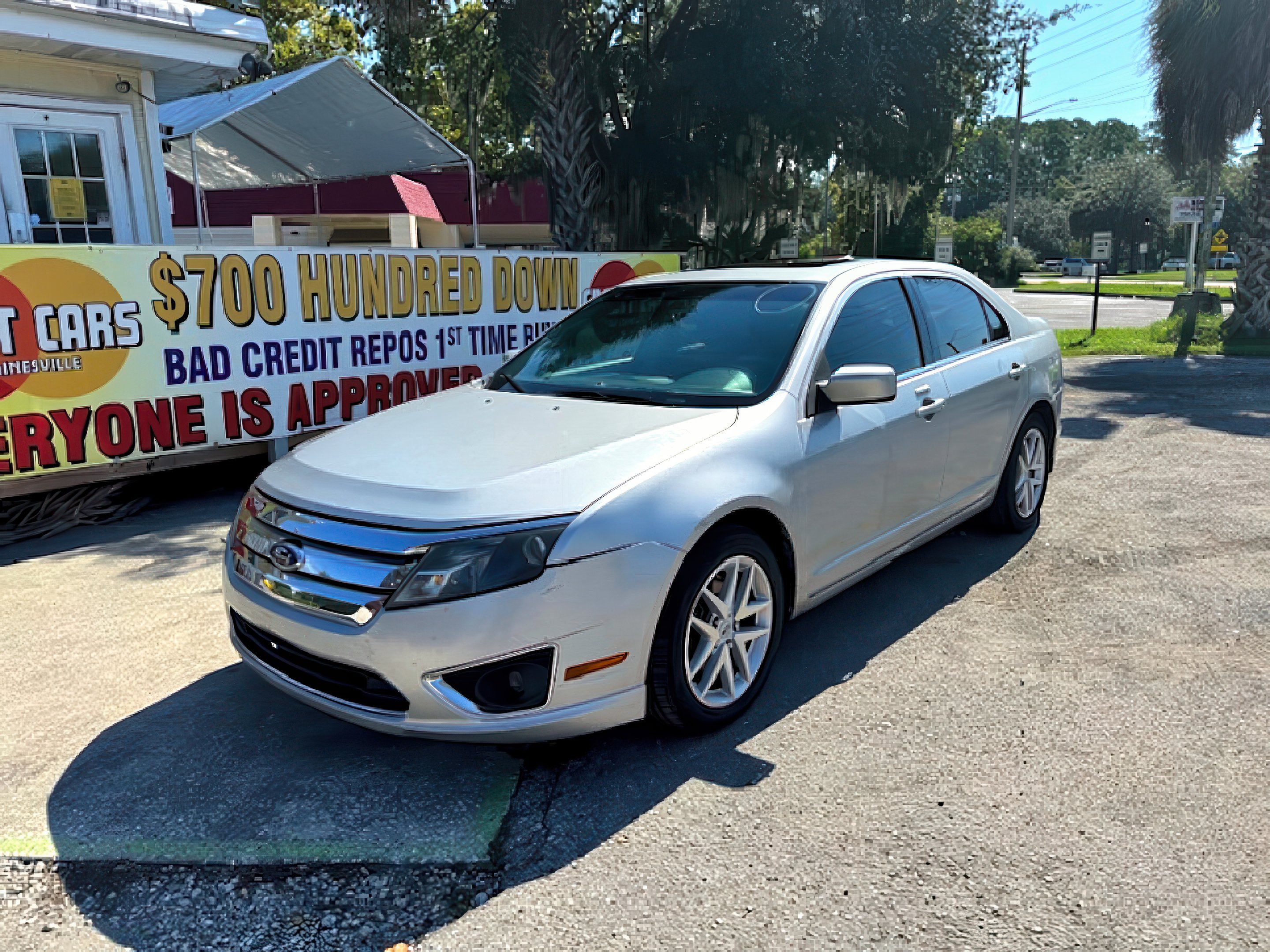 2010 Ford Fusion SEL's photo