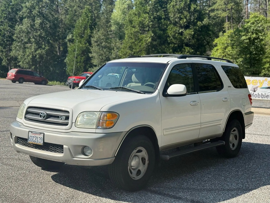 2003 Toyota Sequoia SR5 - Photo 10