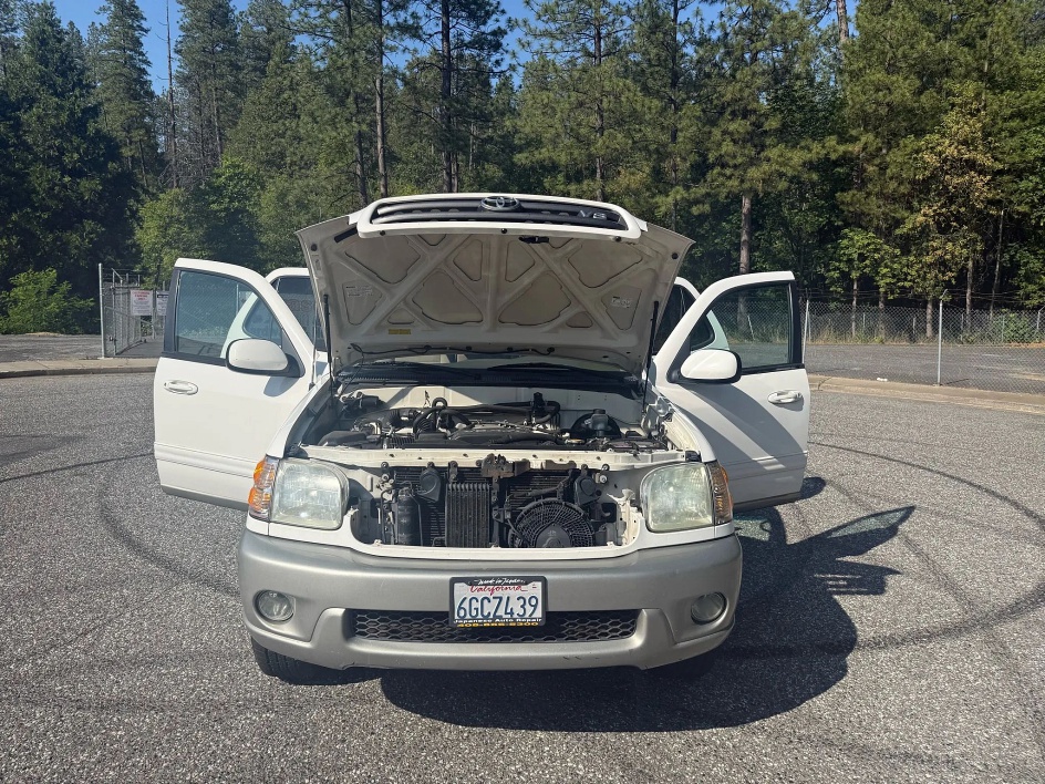 2003 Toyota Sequoia SR5 - Photo 19