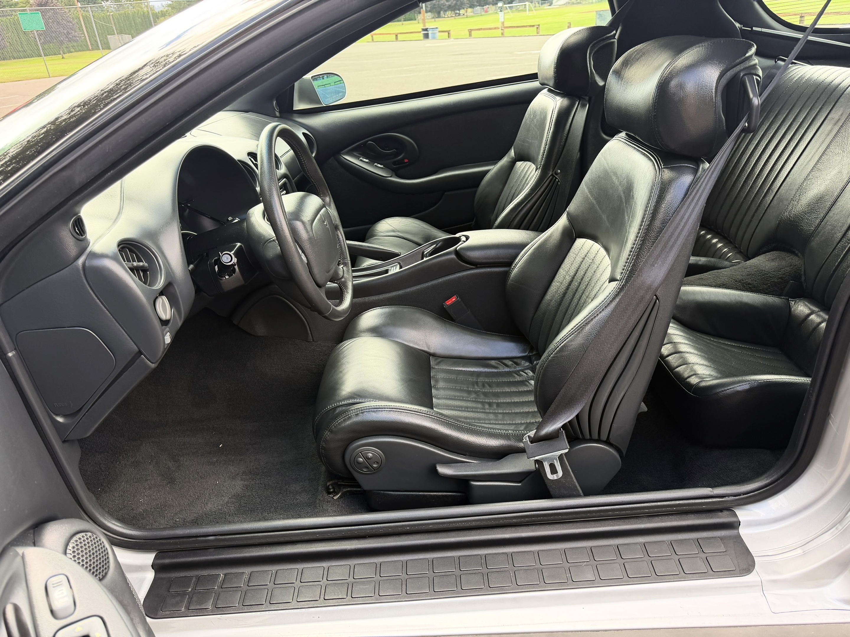 1996 Pontiac Firebird - Photo 18