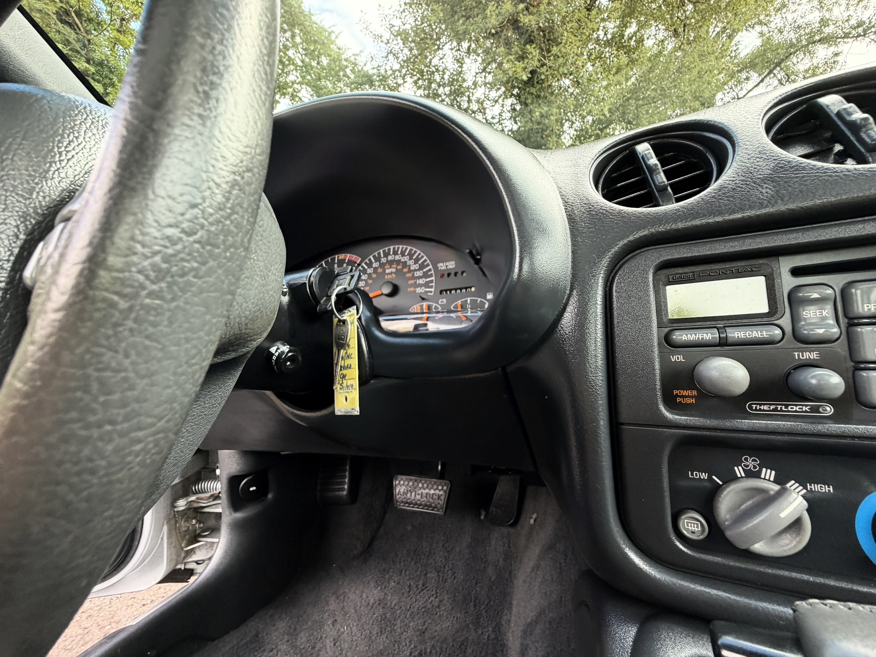 1996 Pontiac Firebird - Photo 32