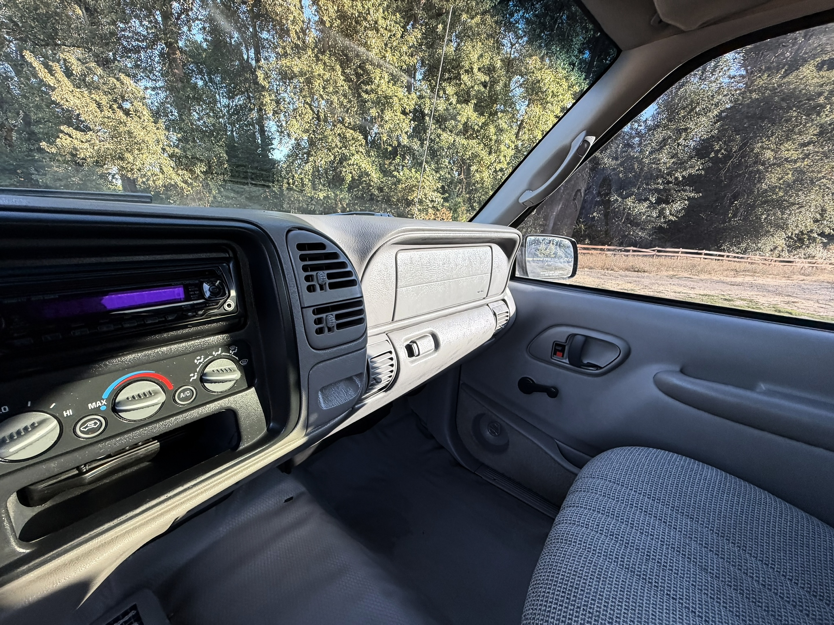 1998 Chevrolet K1500 - Photo 18