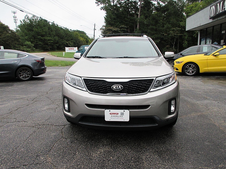 Kia Sorento photo 2