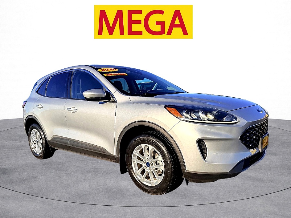 2020 Ford Escape SE's photo