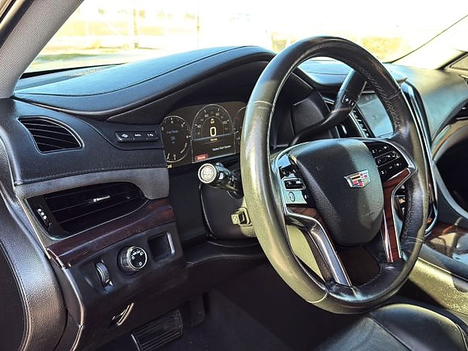 2015 Cadillac Escalade Premium - Photo 10