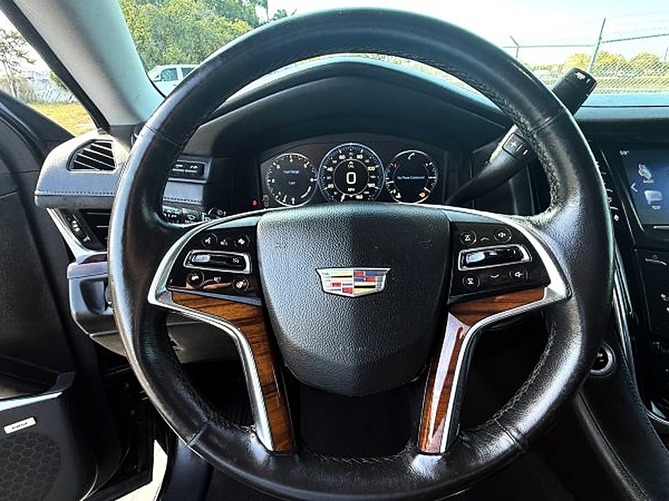 2015 Cadillac Escalade Premium - Photo 7