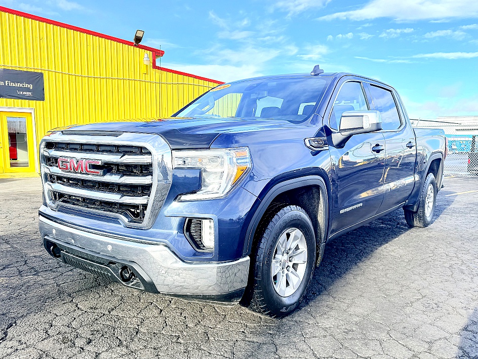 2020 GMC Sierra 1500 SLE's photo