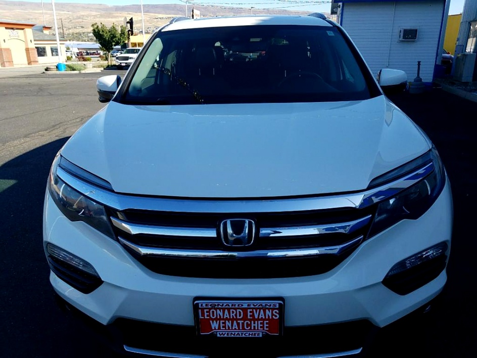 2017 HONDA PILOT TOURING AWD Leonard Evans Used Car Superstore