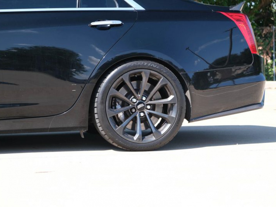 2019 Cadillac CTS V Sedan photo 6
