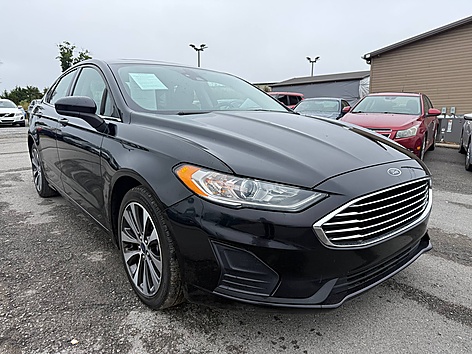 2020 Ford Fusion SE