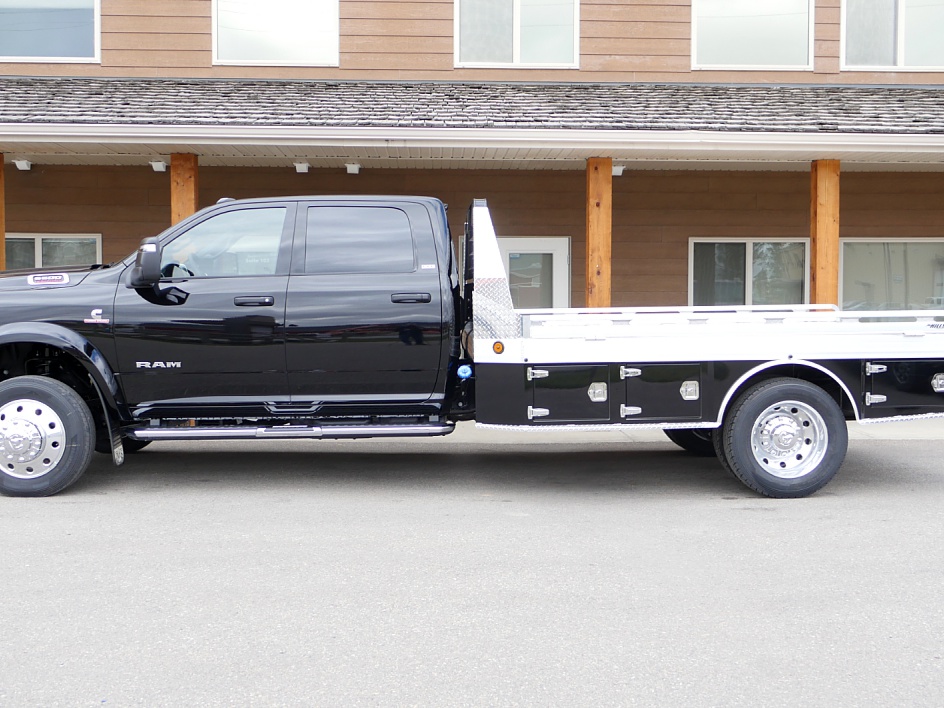 2024 RAM 5500 CHASSIS CAB LIMITED Diamond West Sales New and Used