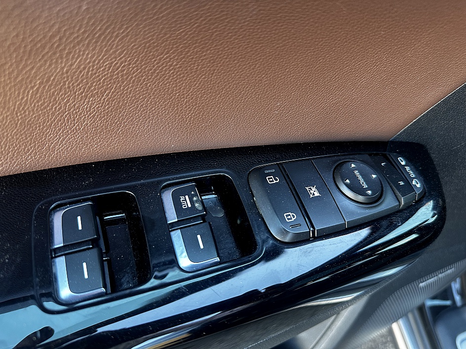2017 Kia Sportage SX - Photo 23