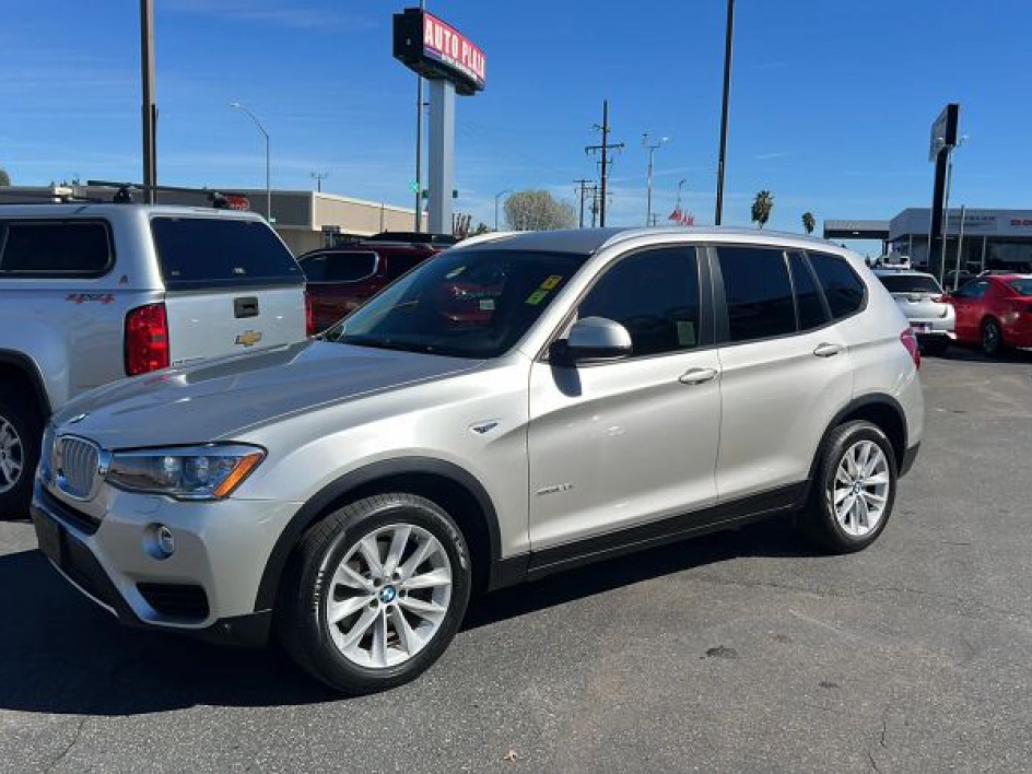 2015 BMW X3 sDrive28i's photo