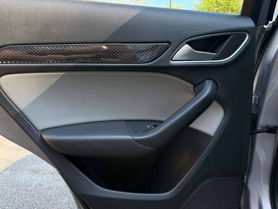 2017 Audi Q3 Premium Plus - Photo 16