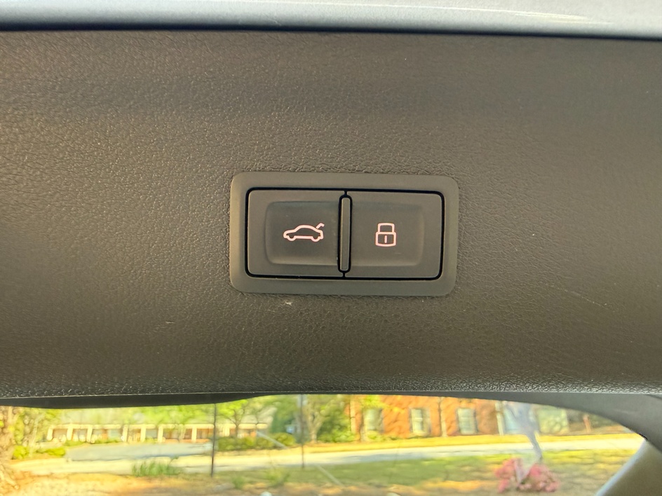 2017 Audi Q3 Premium Plus - Photo 12