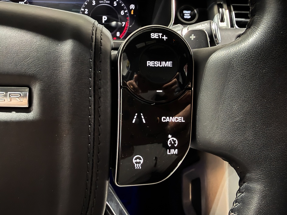 2018 Land Rover Range Rover HSE - Photo 18