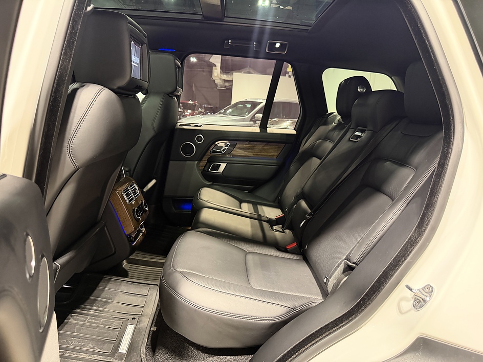2018 Land Rover Range Rover HSE - Photo 24