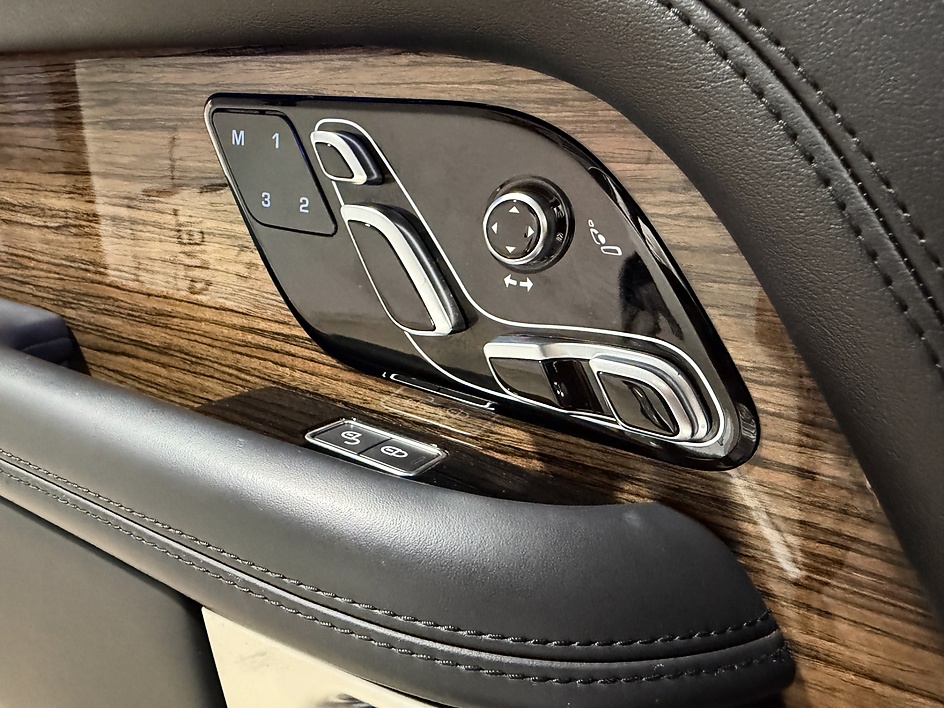 2018 Land Rover Range Rover HSE - Photo 35