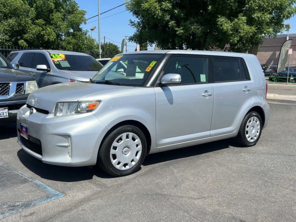 2015 Scion xB Base